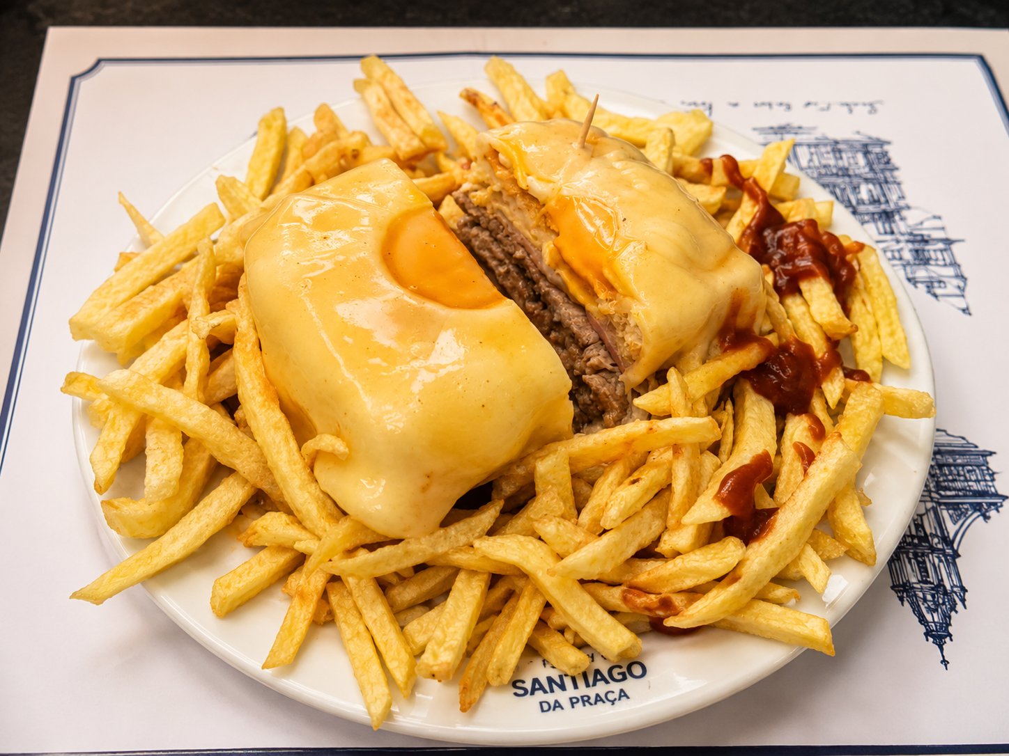 Francesinha 料理特寫